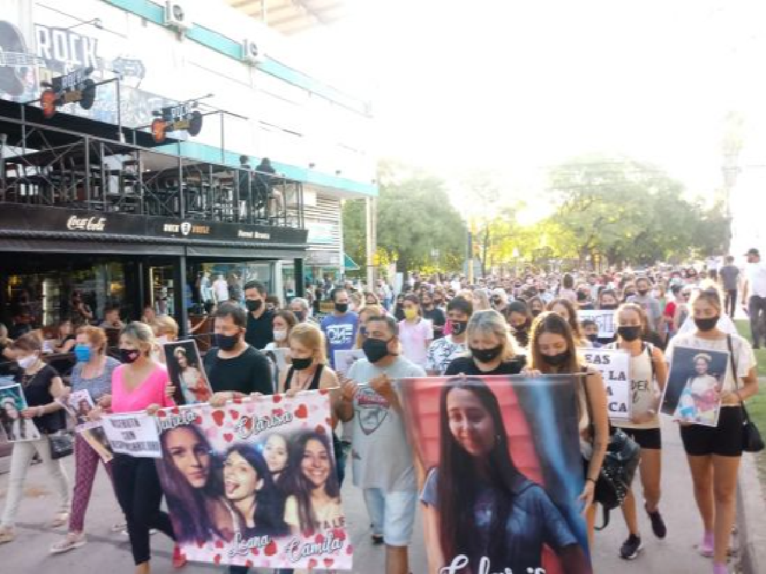 Padres de víctimas de accidente piden respuestas a la Justicia