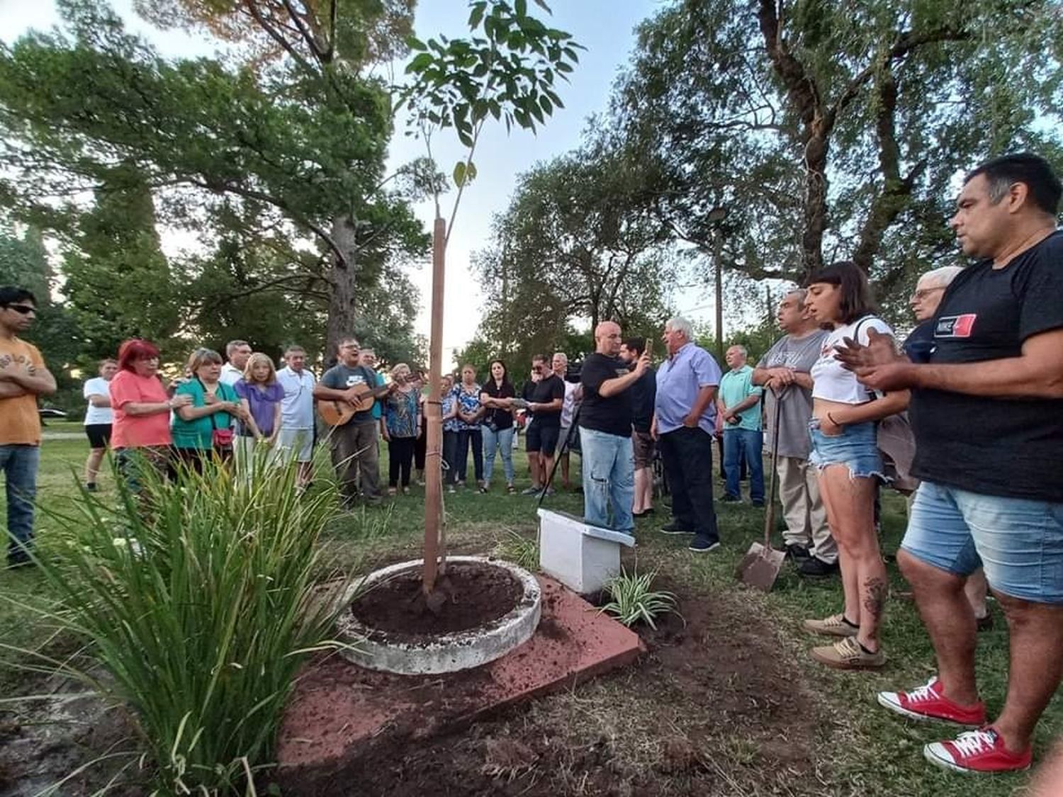 Plaza Rawson recordará desde ahora al exponente de la cultura local.