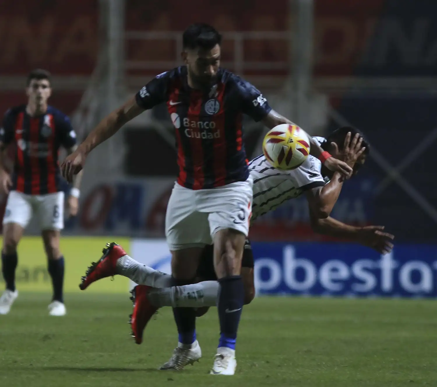 San Lorenzo lo dio  vuelta sobre el final 