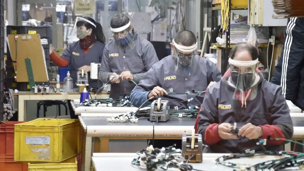 Entidades pymes respaldaron las medidas del Gobierno  porque es “imprescindible” una mejora salarial