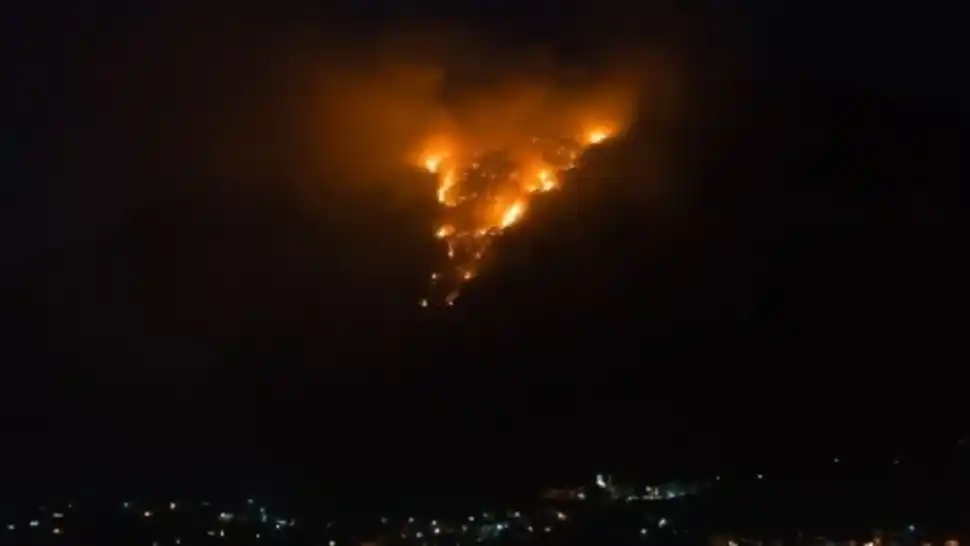 Una impactante bola de fuego cruzó el cielo a toda velocidad y generó pánico: la NASA lo confirmó