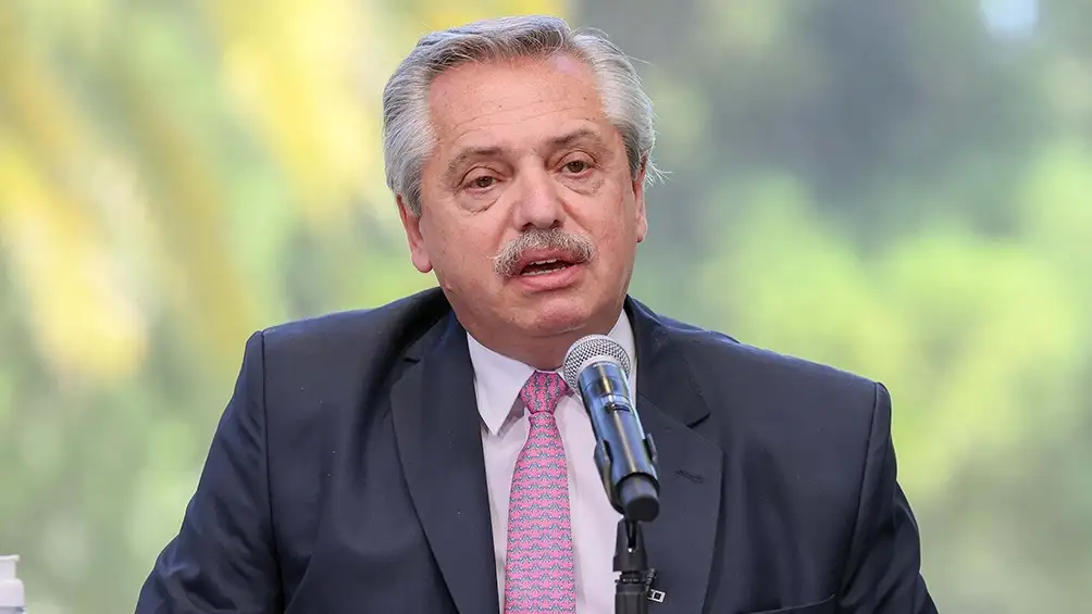 Alberto: "pedí la renuncia de Ginés con dolor, pero no se pueden aceptar esas cosas"