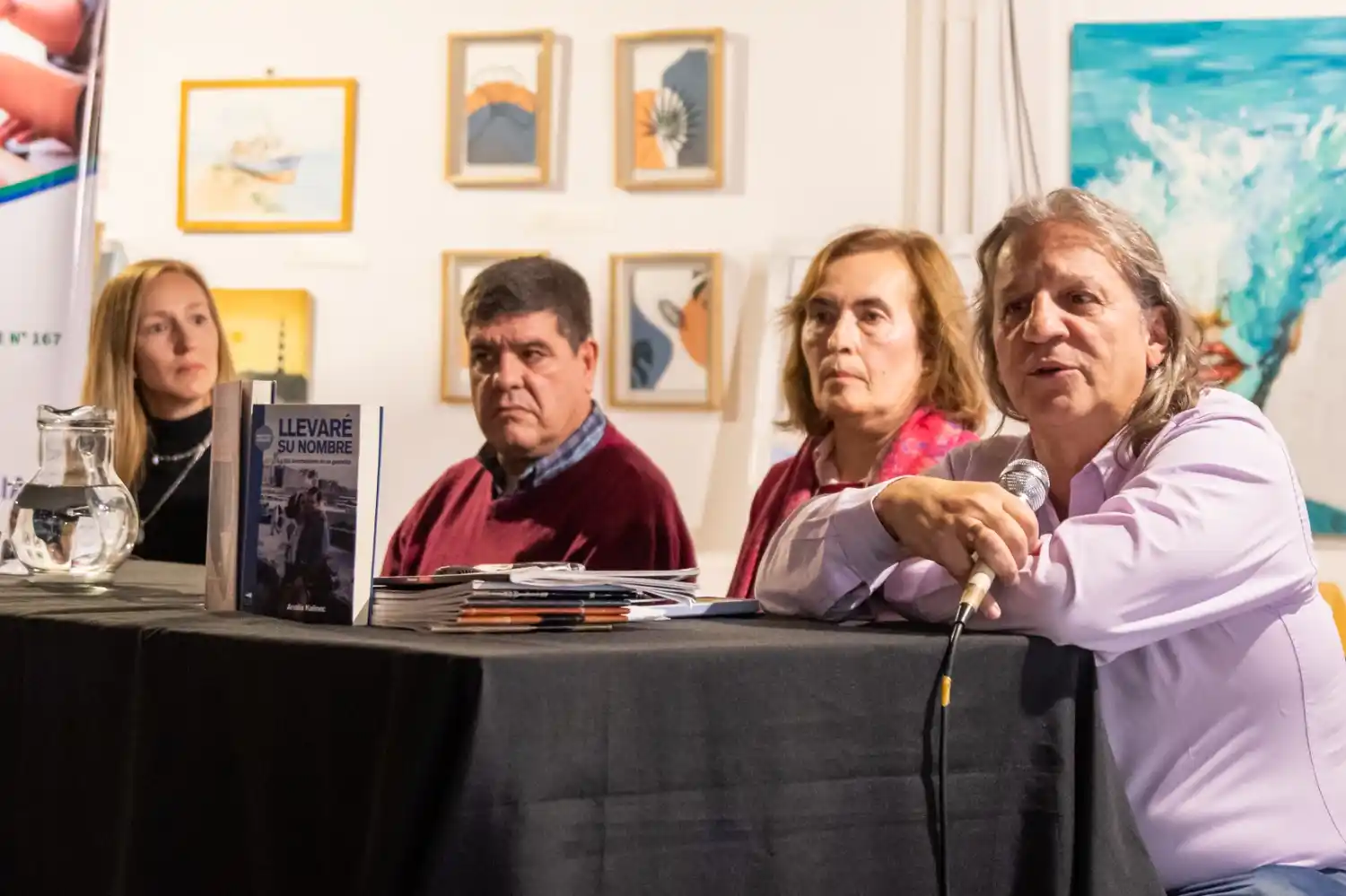 La profesora Gisele Petersen, Néstor Rojo, la profesora Nélida Scotti y Gustavo Fichera