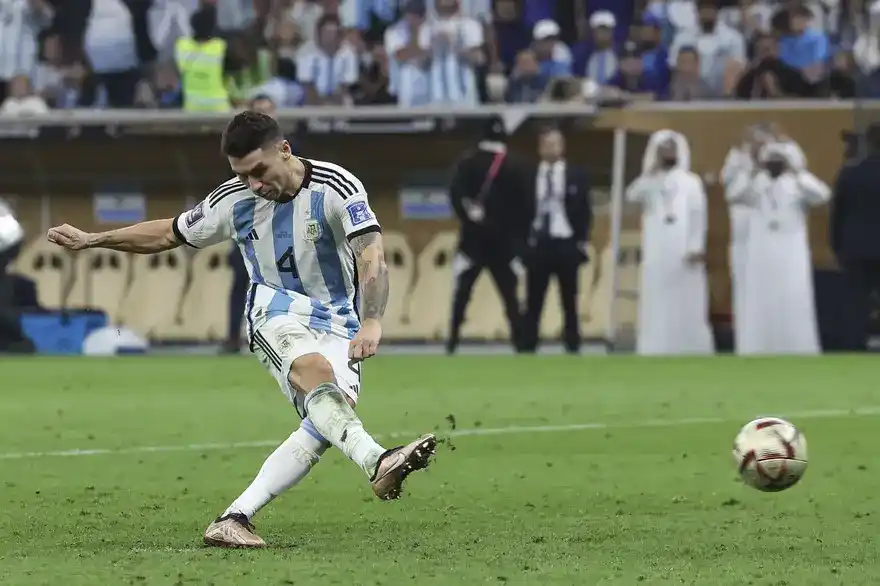 Quién se quedó con la pelota del penal que definió el Mundial en favor de Argentina