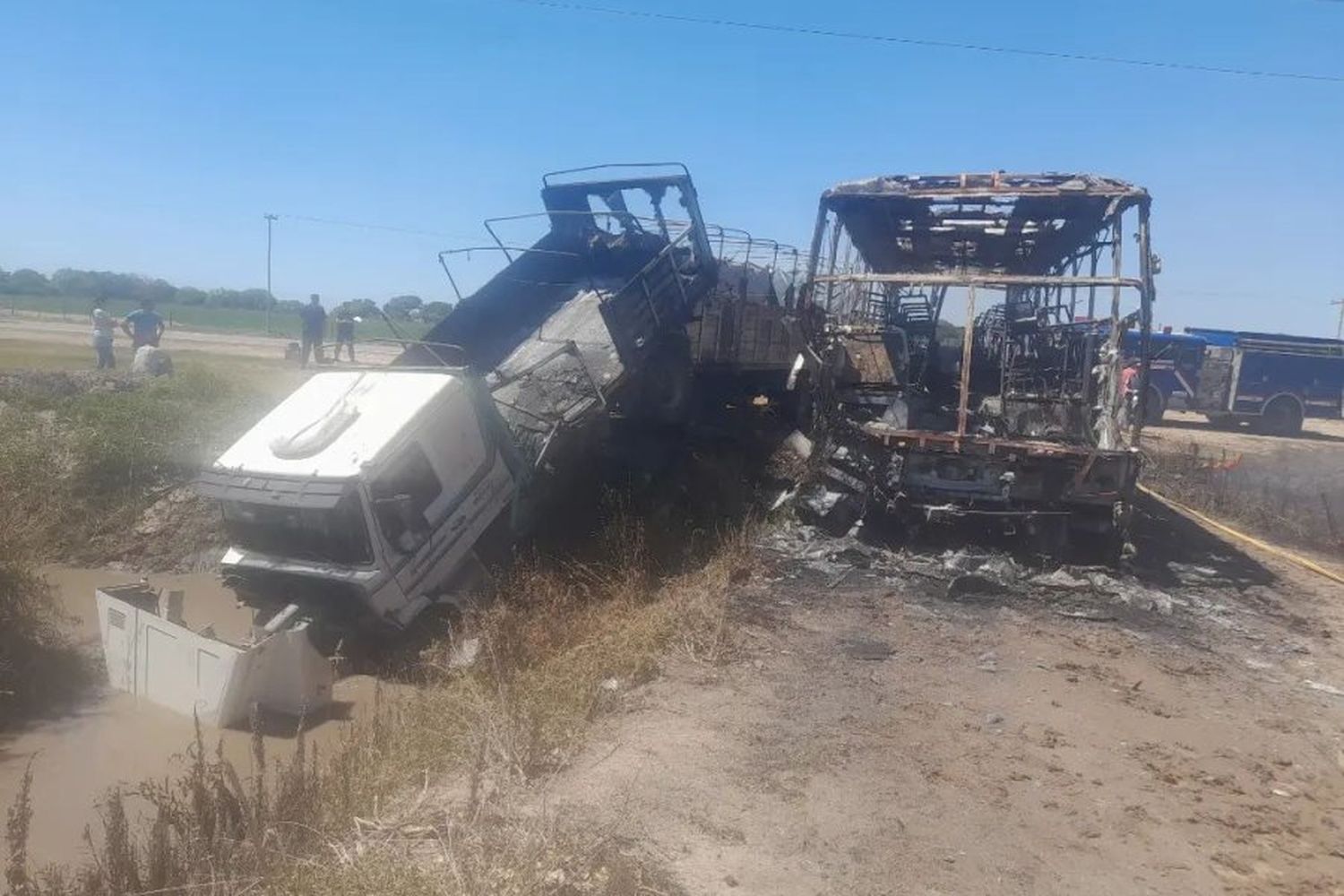 Impactante choque cerca de San Javier terminó con ocho personas heridas