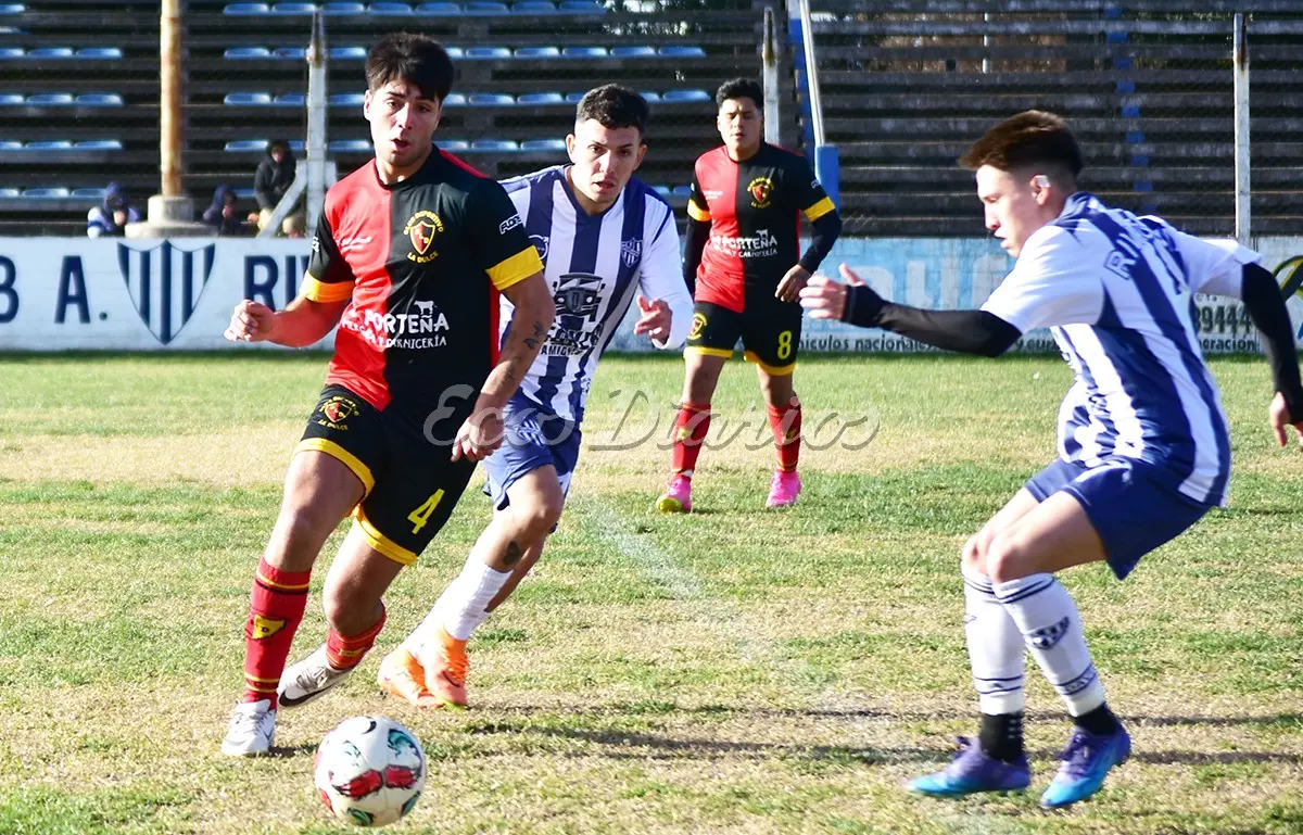 Fútbol local: ganaron Independiente SC, Estación Quequén y Nicanor Olivera