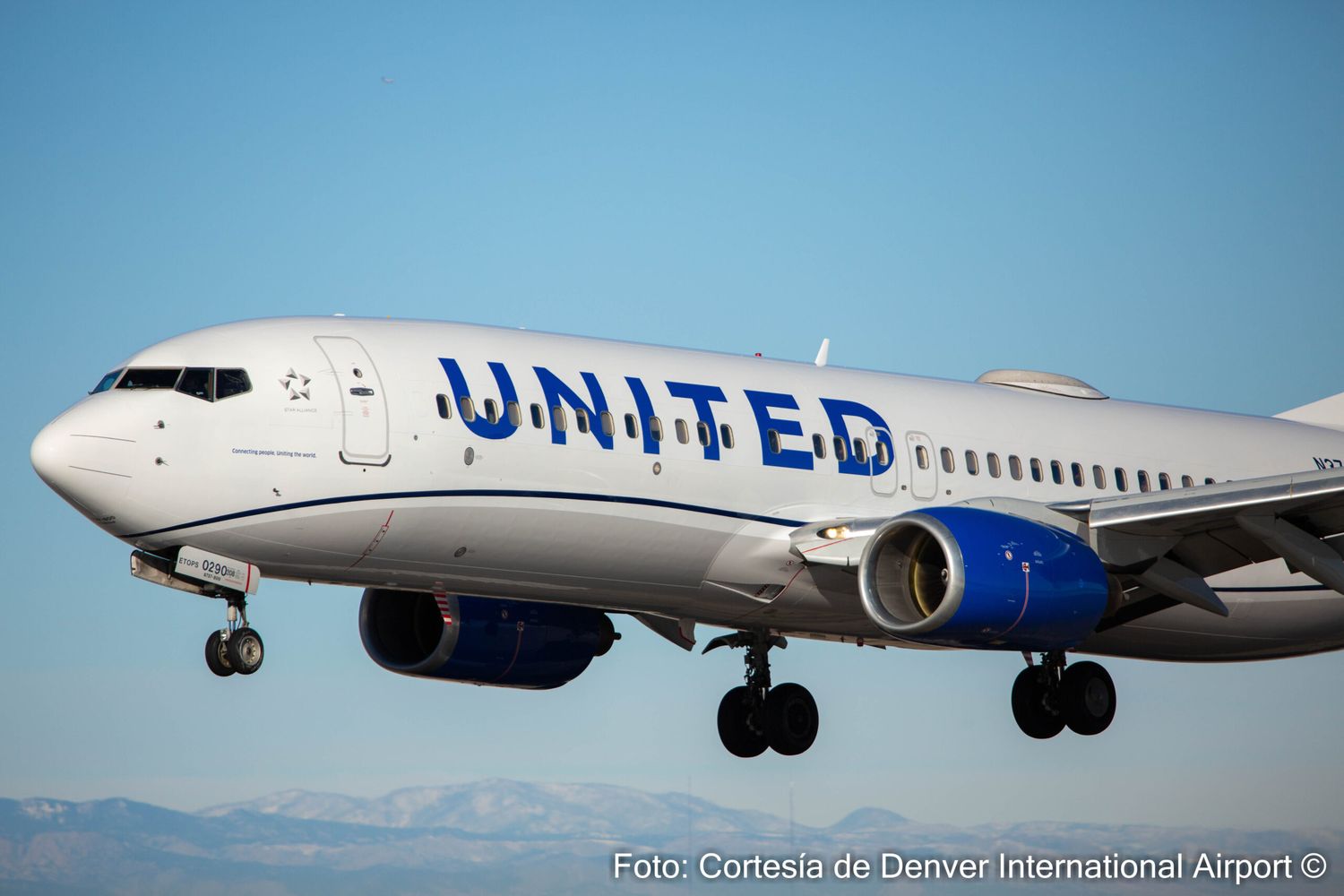 United Airlines inauguró sus vuelos a Ponta Delgada