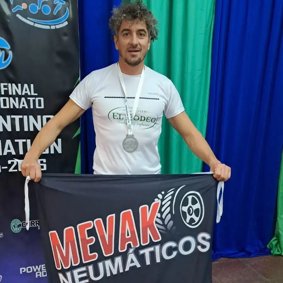 Pablo Denoni se consagró subcampeón argentino de triatlón en Corrientes
