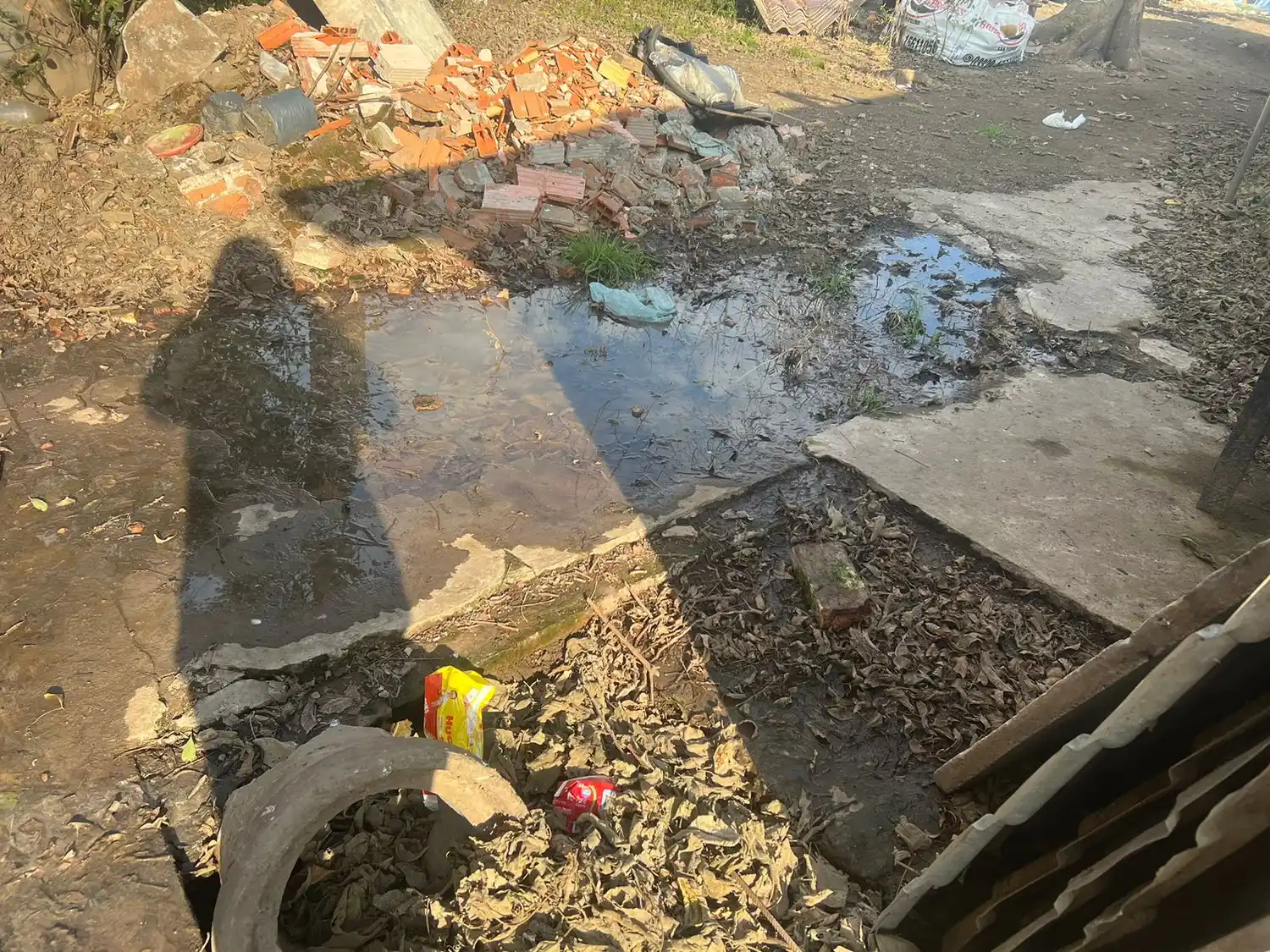 Cloacas rebalsadas en Las Provincias al 300
