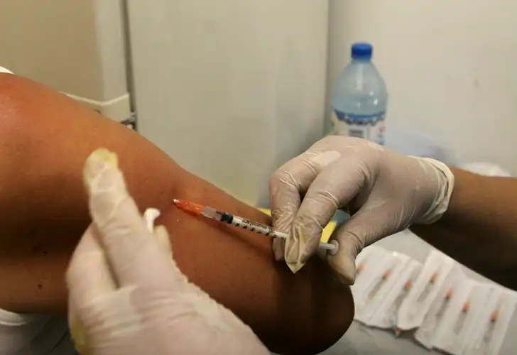 Quieren terminar con las vacunas obligatorias