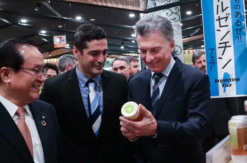 Macri se reunió en Osaka con el primer ministro de Japón