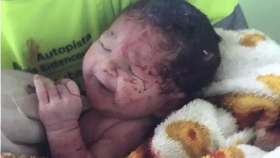Brasil: una beba nació y sobrevivió tras un terrible accidente