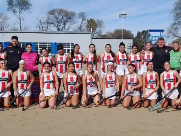 Buena performance de Las Leonas Julienses en la FOSH.Foto:Hockey 9 de Julio