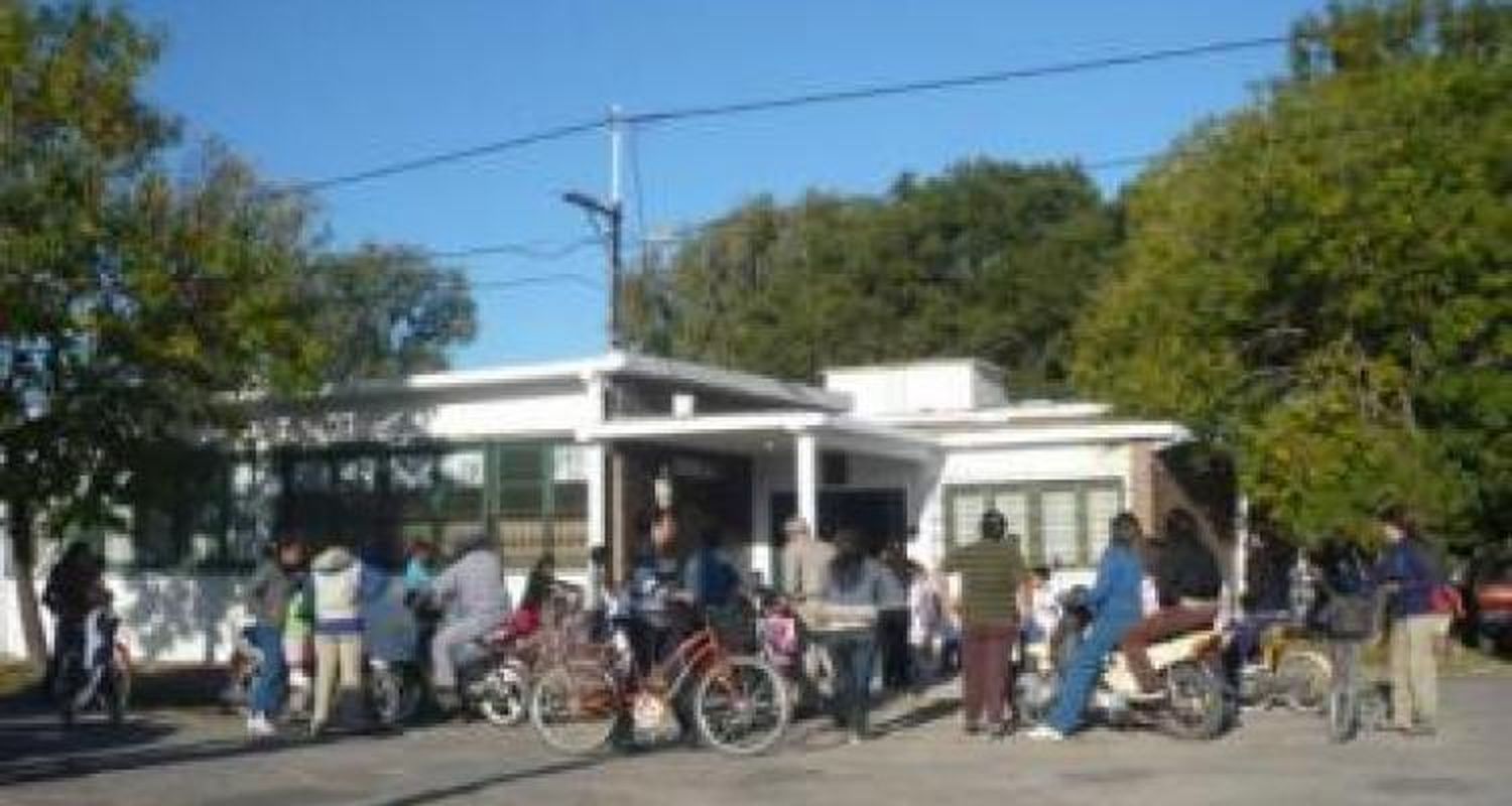 La escuela a los palos