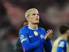 Los conflictos que empujaron la salida de Ale Garnacho del United al Chelsea