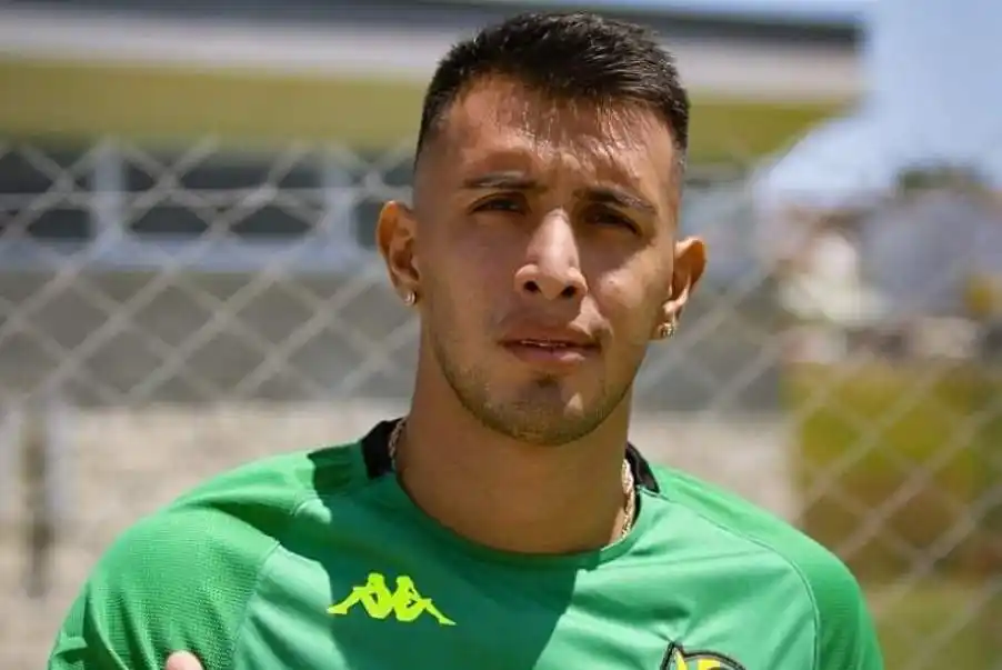 Rodrigo Contreras tiene COVID y se pierde el debut