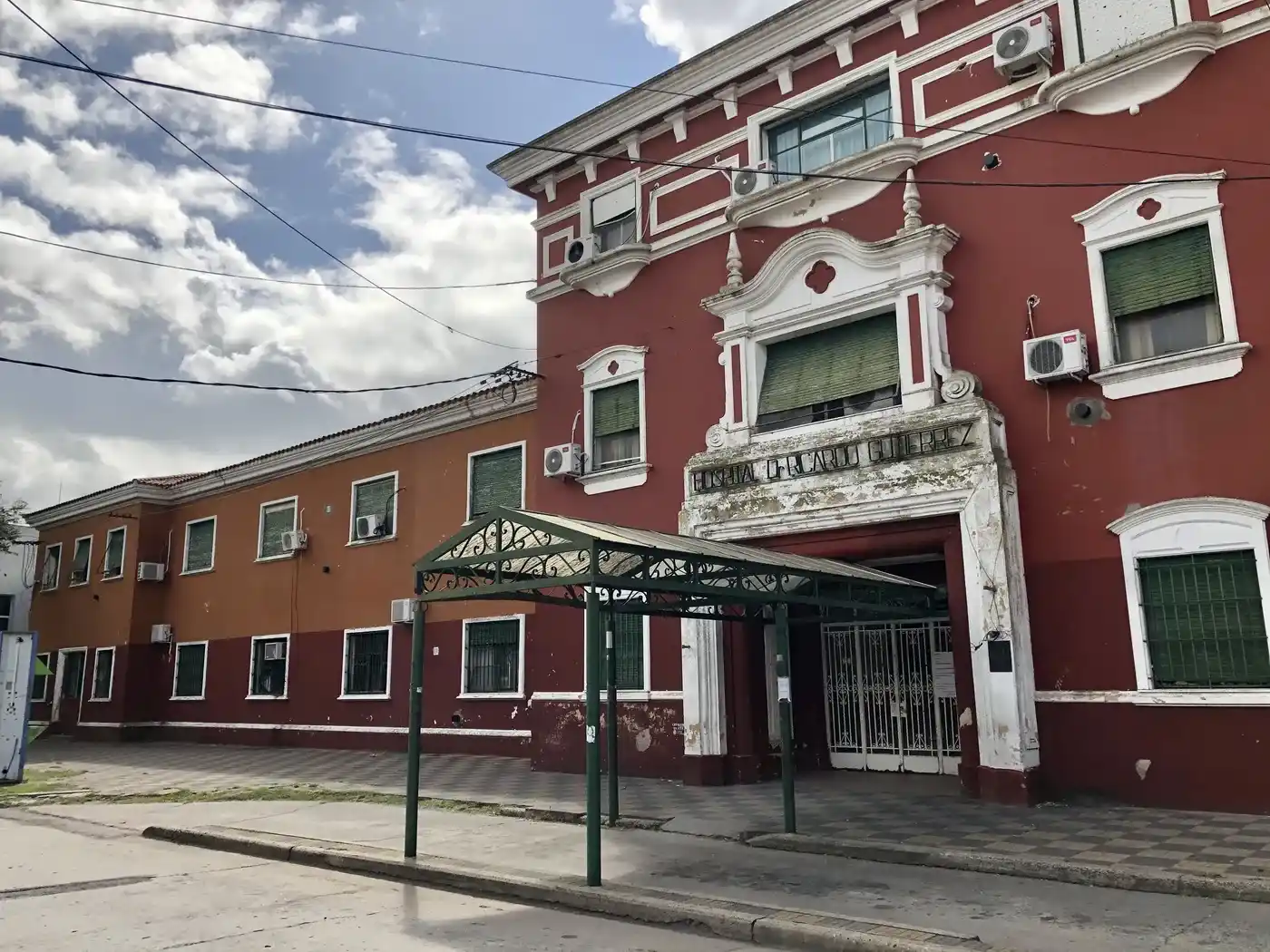 Hospital Gutiérrez. Foto: 0221