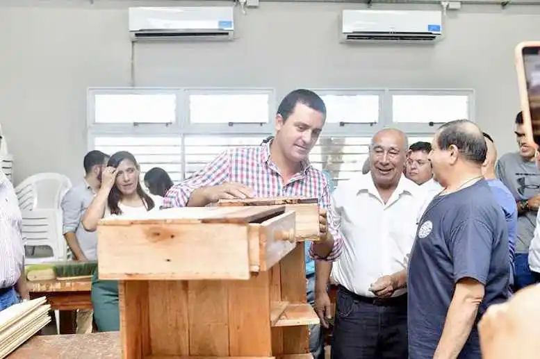 Eber Solís acompañó el inicio del ciclo de 
actividades del Centro Ocupacional Inclusivo