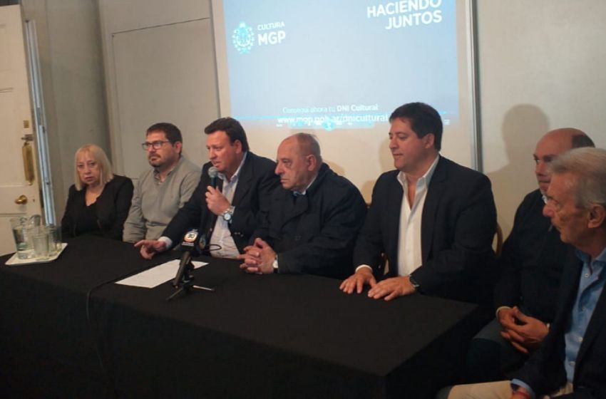 El Municipio presentó una nueva versión del DNI cultural