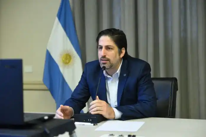 Nación postergó las pruebas Aprender y la oposición hizo fuertes críticas