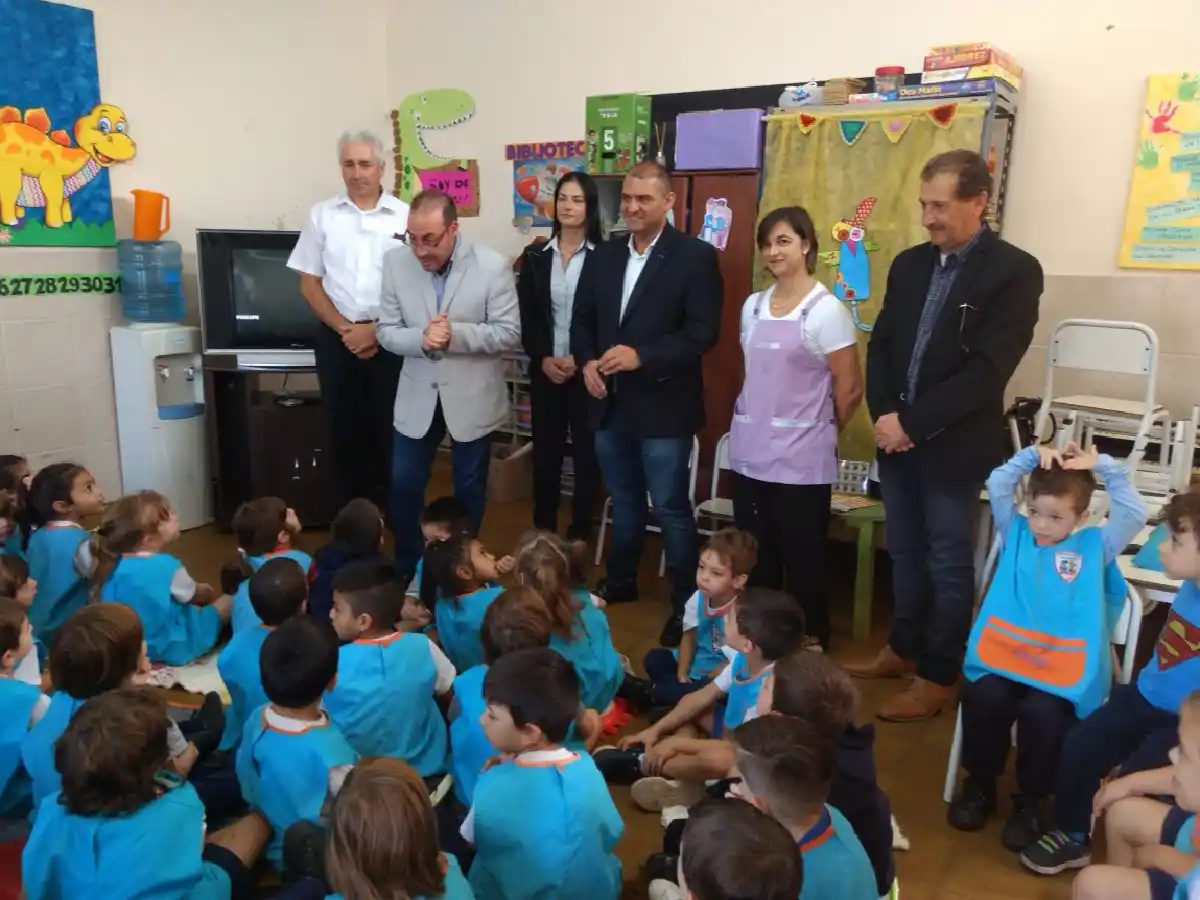 Dictaron una nueva charla sobre educaicón vial en la escuela General Bartolomé Mitre