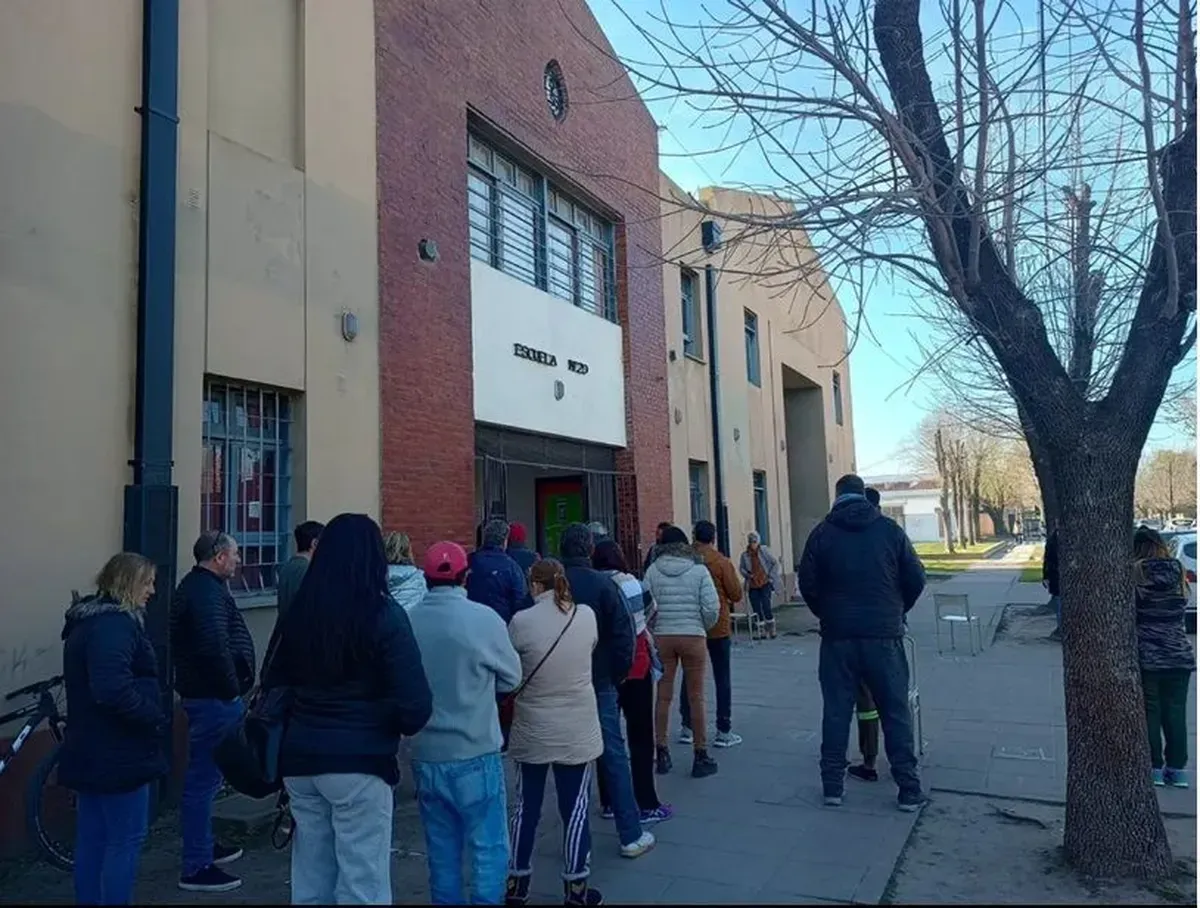 Empezaron las elecciones en Buenos Aires: más de 14 millones de bonaerenses definen una pulseada con impacto nacional