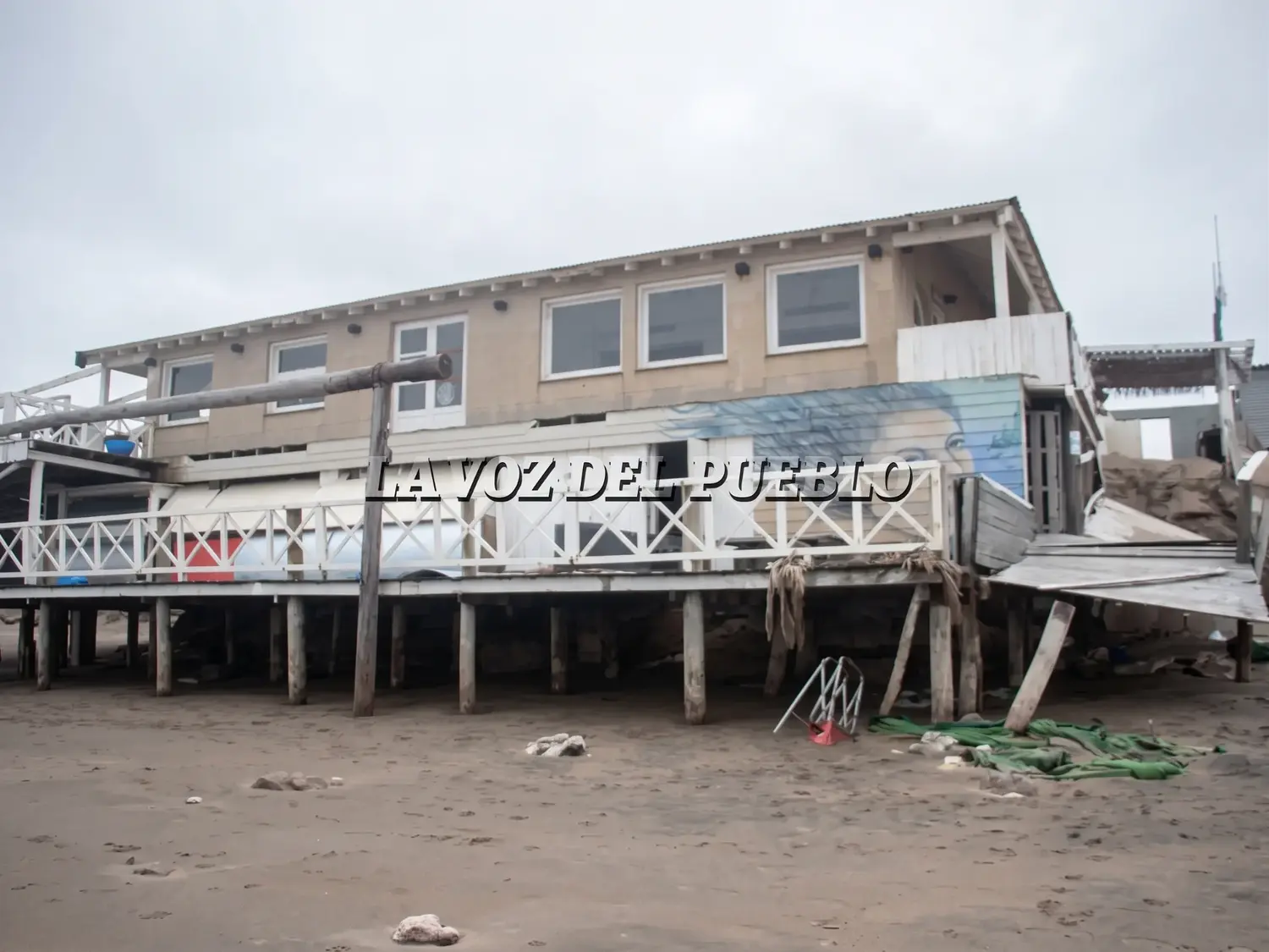 Así se presenta actualmente la estructura del ex parador Posta del Faro