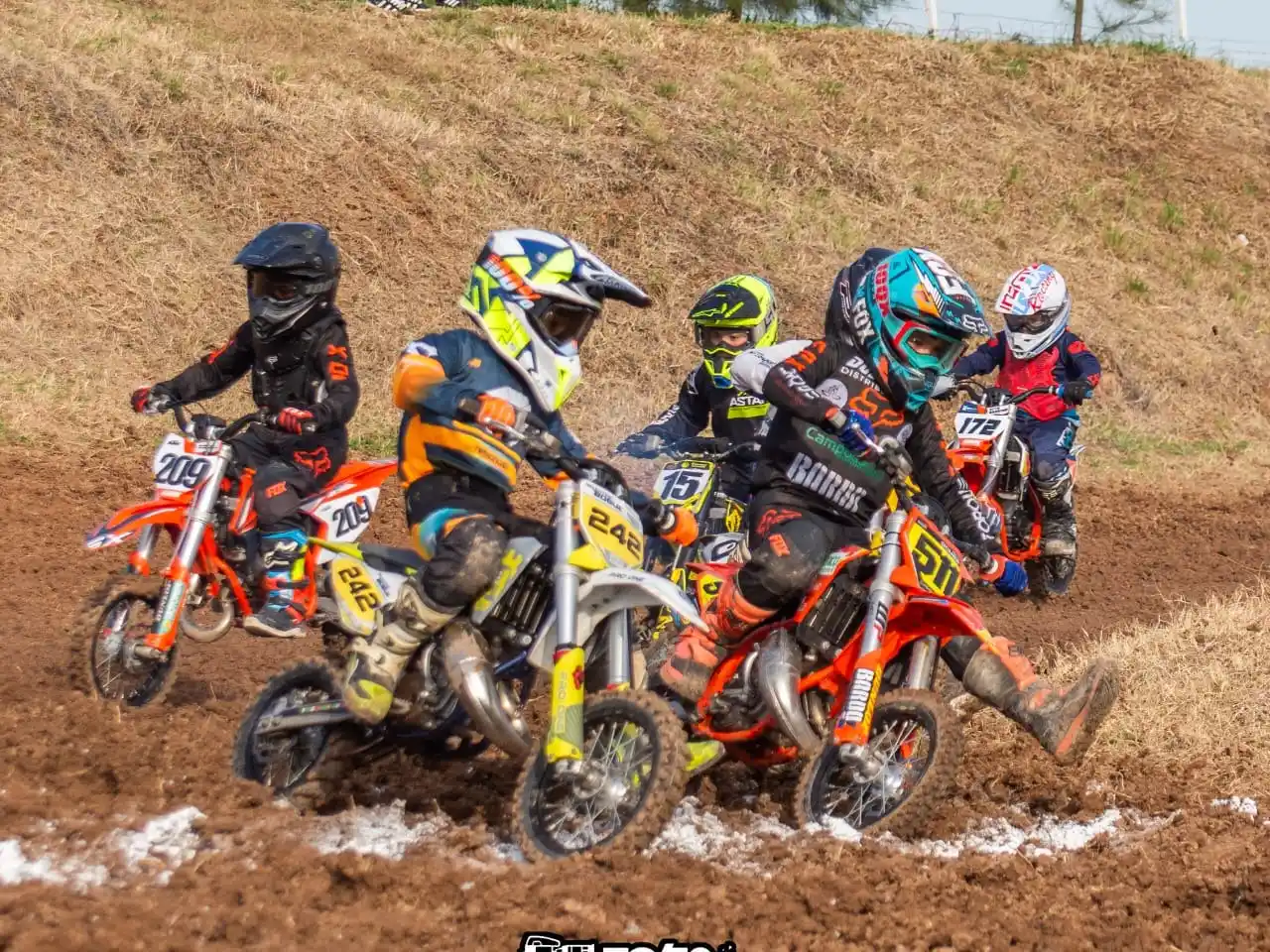 Pilotos gualeyos brillaron en la 5ª fecha del Santafesino de Motocross en Esperanza
