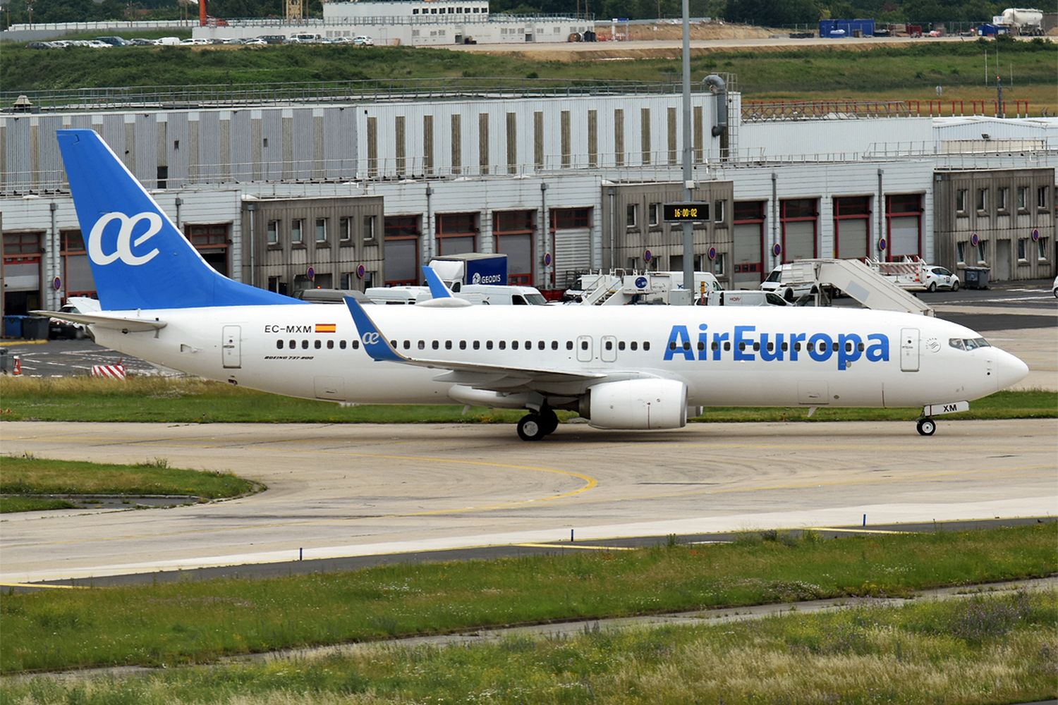 Pilotos de Air Europa y Air Nostrum convocan a jornadas de huelga durante junio y julio