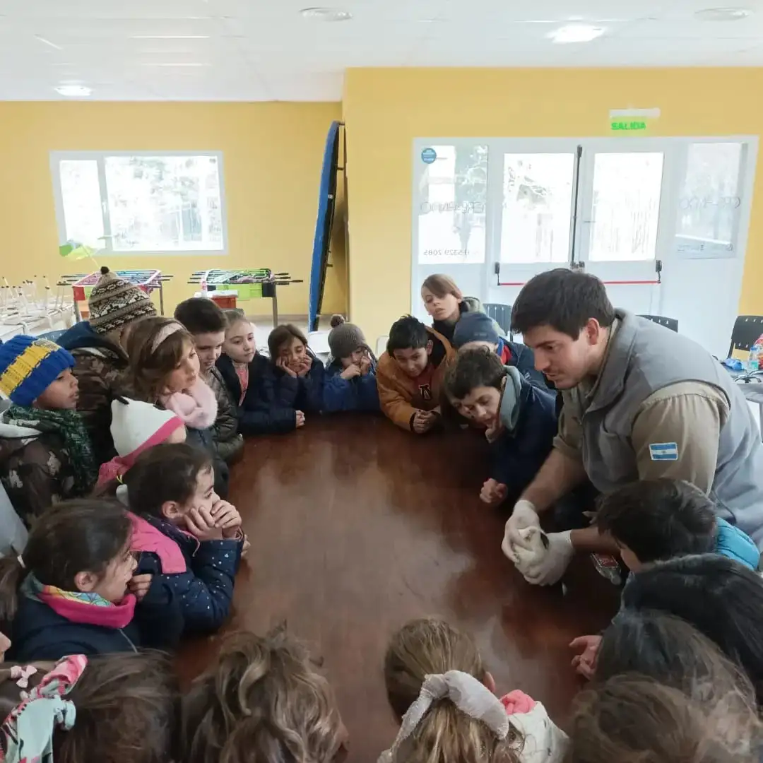 El Centro de Rescate organizó un evento para transmitirles sus conocimientos a los más chicos