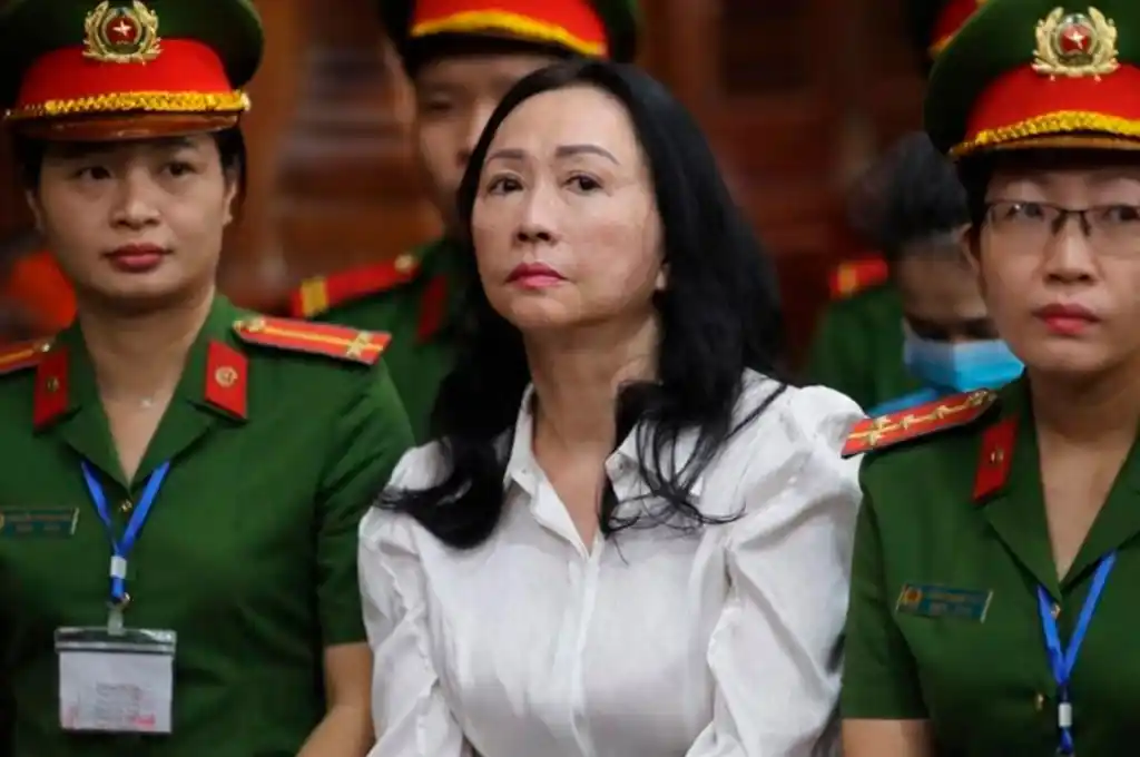 Truong My Lan, conocida por su ostentoso estilo de vida y su prominente papel en el mundo empresarial vietnamita.