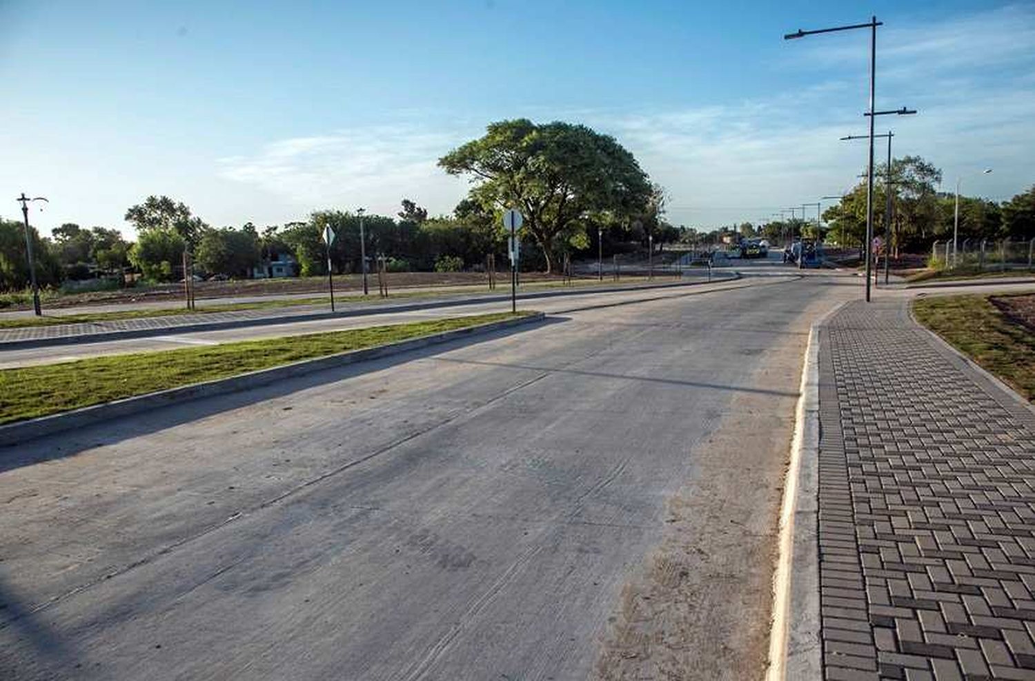 Siniestro fatal: murió una mujer de 80 años tras ser atropellada por una camioneta