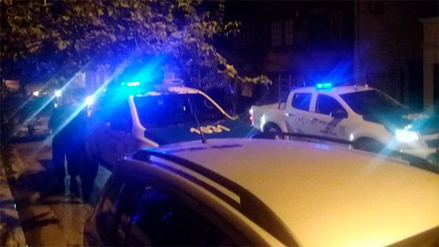 Cuatro detenidos tras el secuestro de cocaína, armas y dinero durante múltiples allanamientos