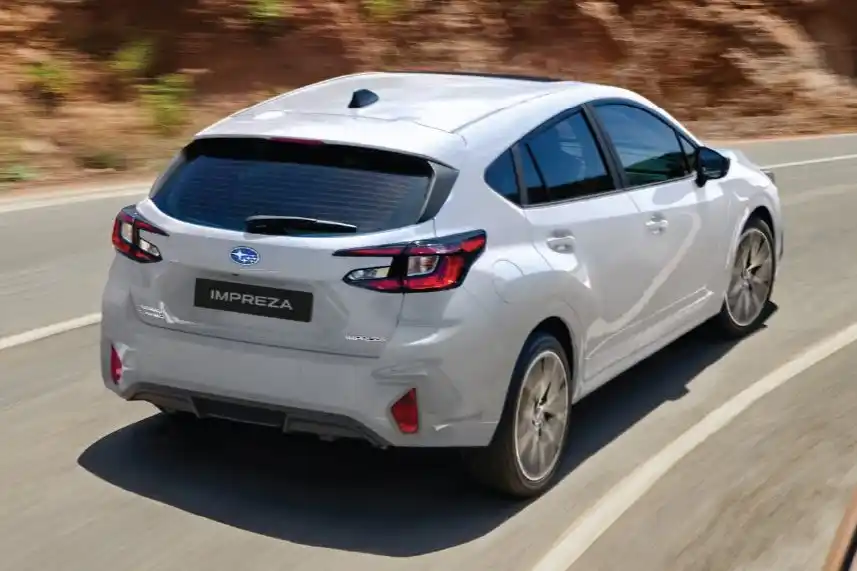 subaru impreza - 3