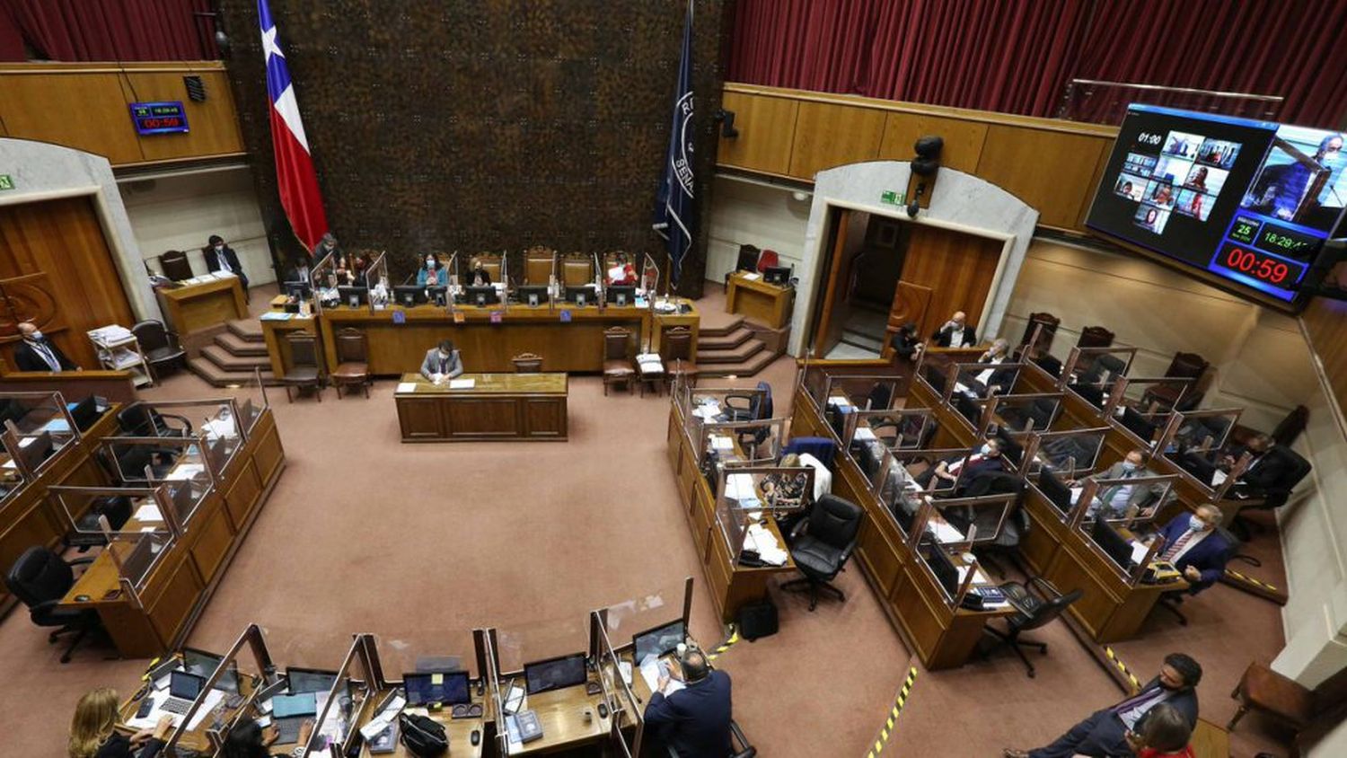 El Senado chileno aprobó un proyecto para retirar fondo de pensiones por la pandemia