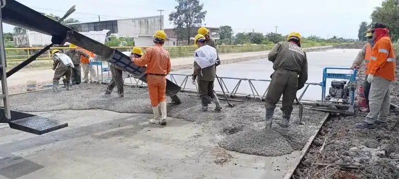 El Gobierno provincial continúa
las obras en el barrio Nueva Formosa