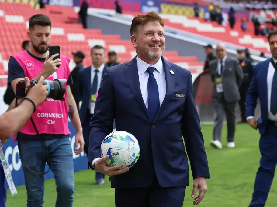 Alejandro Domínguez, presidente de la Conmebol, la federación sudamericana de fútbol, en Quito, Ecuador, el año pasado. Foto:Patricio Teran/Associated Press