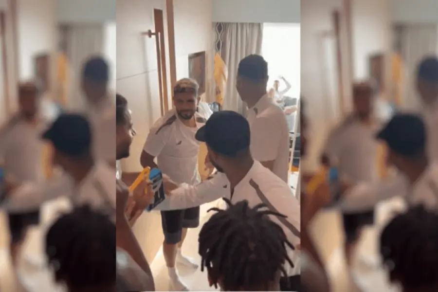 Ajo y agua: a Ever Banega le festejaron el triunfo en la cara los compañeros de su equipo árabe