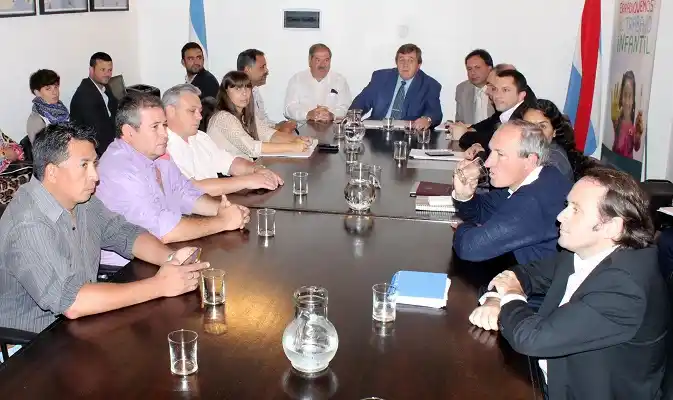 Los gremios estatales aceptaron la propuesta salarial del gobierno 