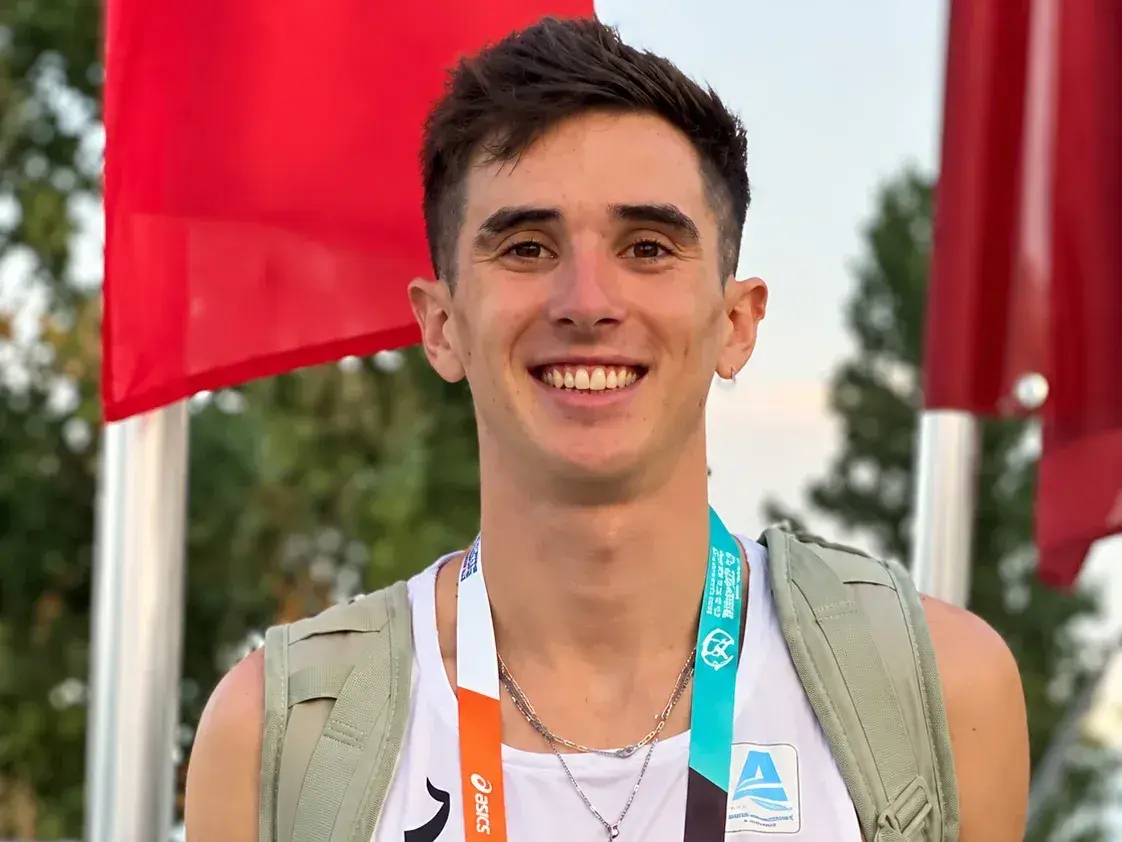 Juegos Suramericanos: Diego Lacamoire ganó la plata en los 1.500 metros y Mar del Plata volvió a subirse al podio