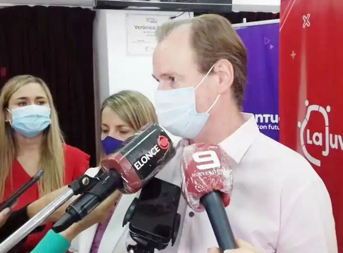 �SNos enfrentaremos a la campaña más grande de vacunación en la historia de la Argentina⬝