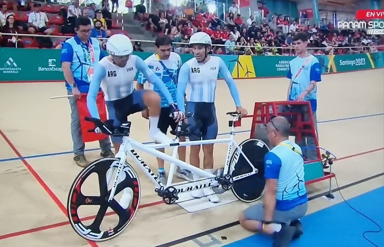 Los gualeguayenses Maximiliano Gómez (ciclismo adaptado) y Stefanía Ferrando (Boccia) se preparan para los Juegos Paralímpicos de Paris 2024.