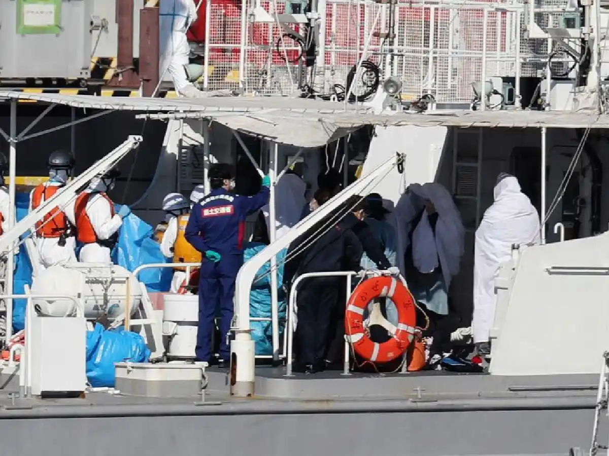 Coronavirus: un pasajero argentino del crucero en Japón dio positivo