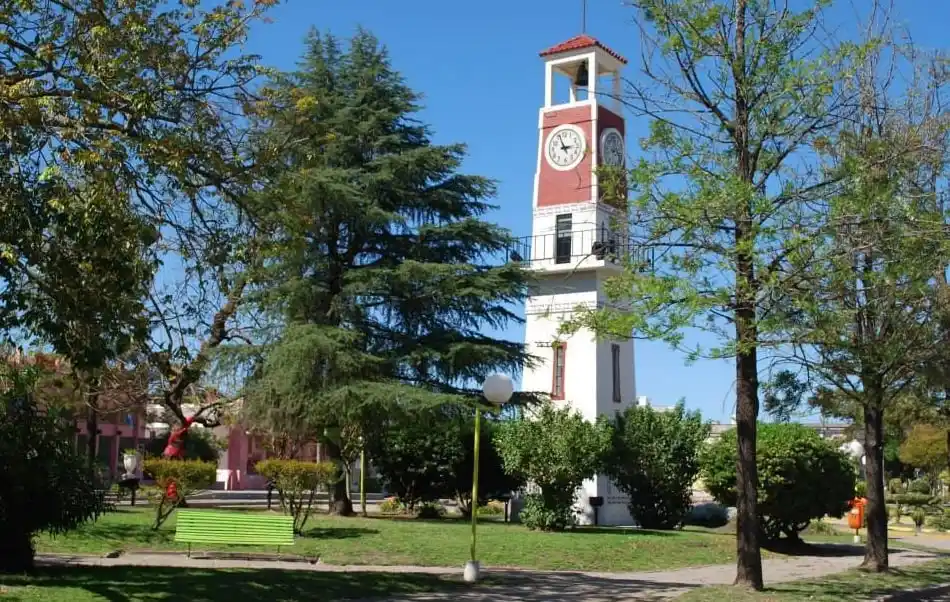 Apostar al desarrollo industrial, comercial y turístico