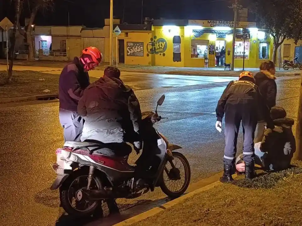 Dos motocicletas se vieron involucradas en el episodio. Foto: BVVT