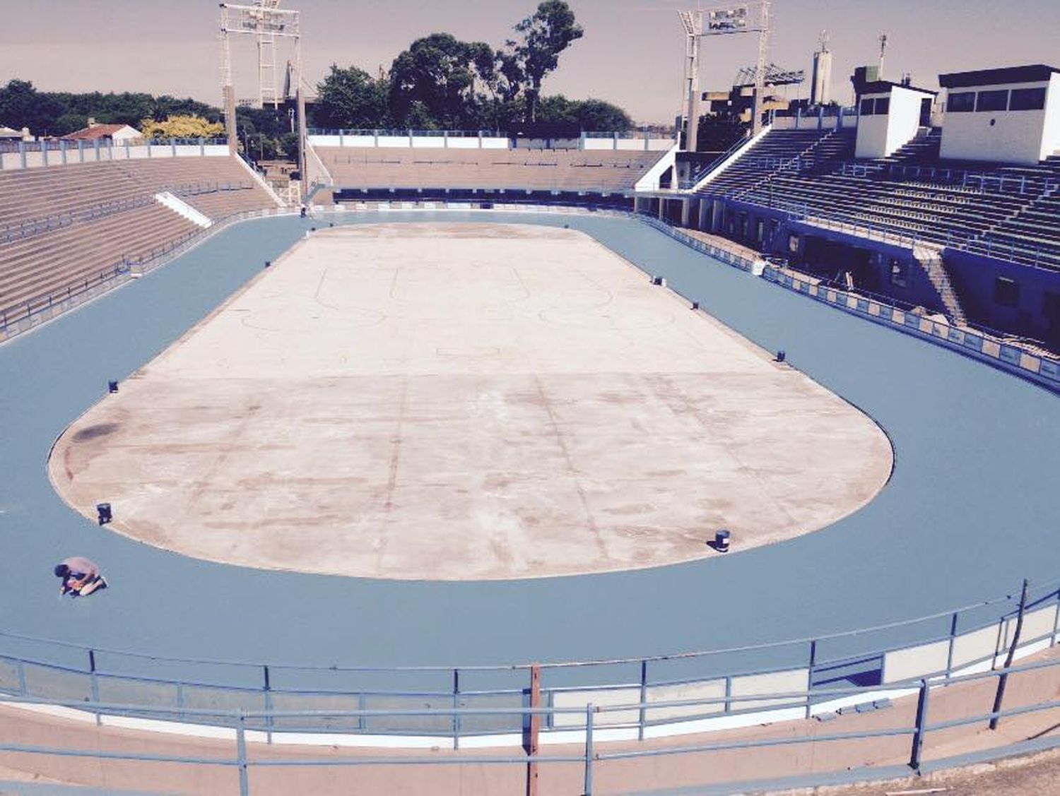 La panorámica del Patinódromo ya pintado y en la etapa de los retoques finales. (Foto: Gabriel de la Riva)