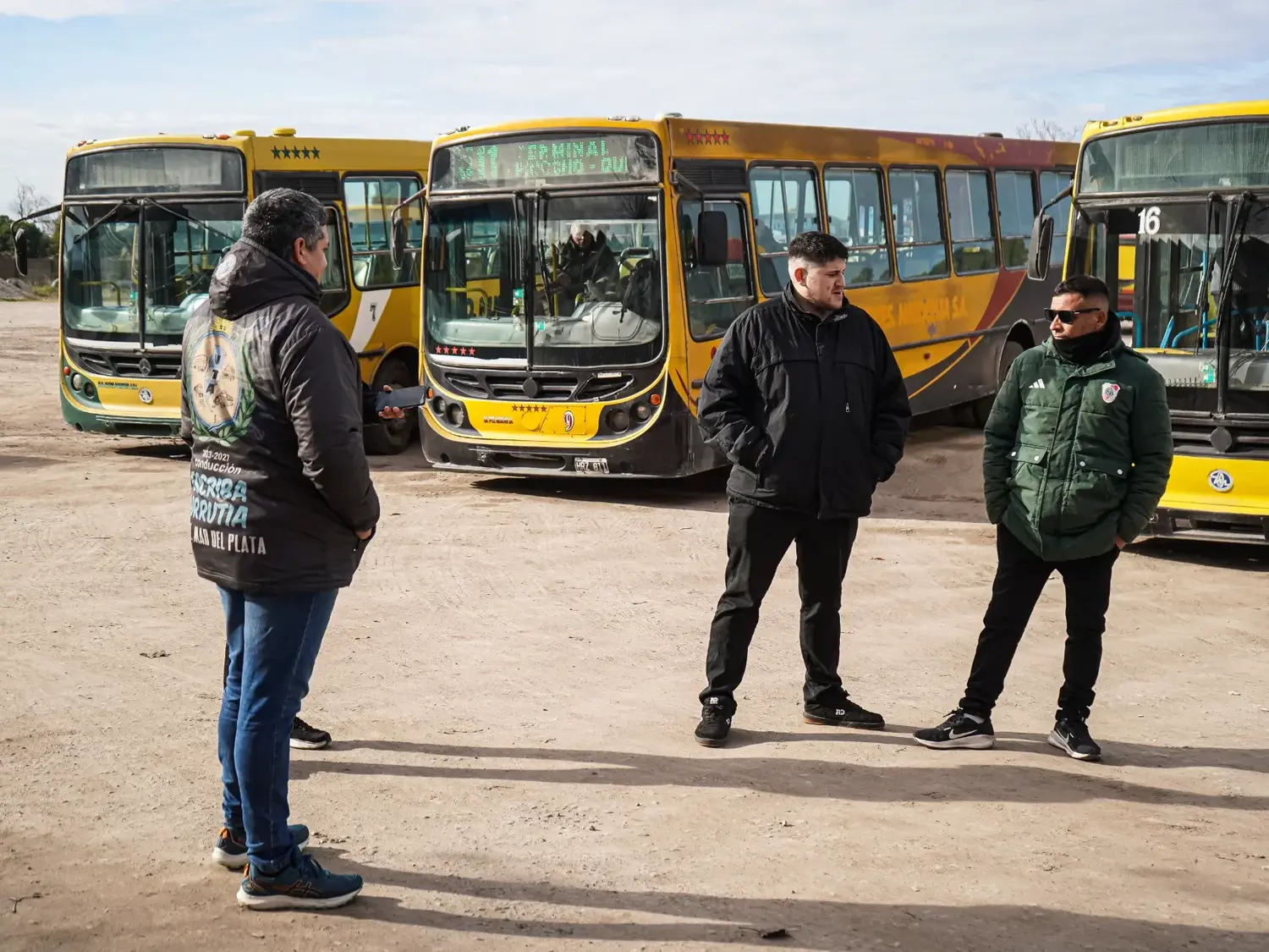 Sin novedades. Los choferes de colectivos aún siguen sin cobrar lo adeudado por Transporte Necochea