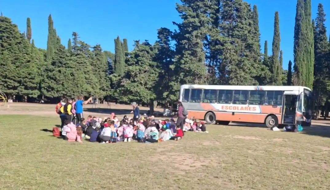 Salida educativa de alumnos de la Escuela N°16 a Claromecó