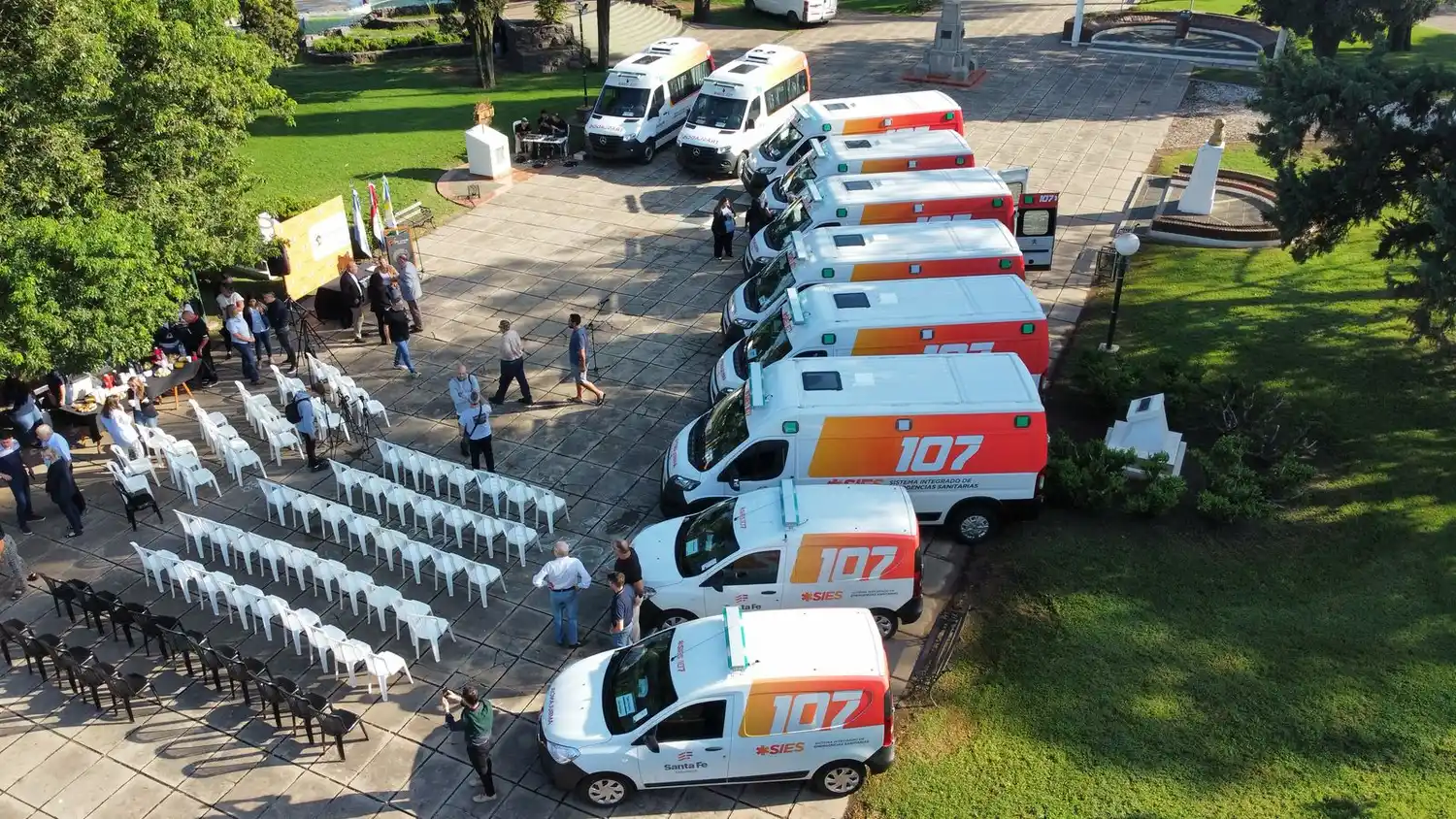 entrega de ambulancias sies 107 san vicente - 1