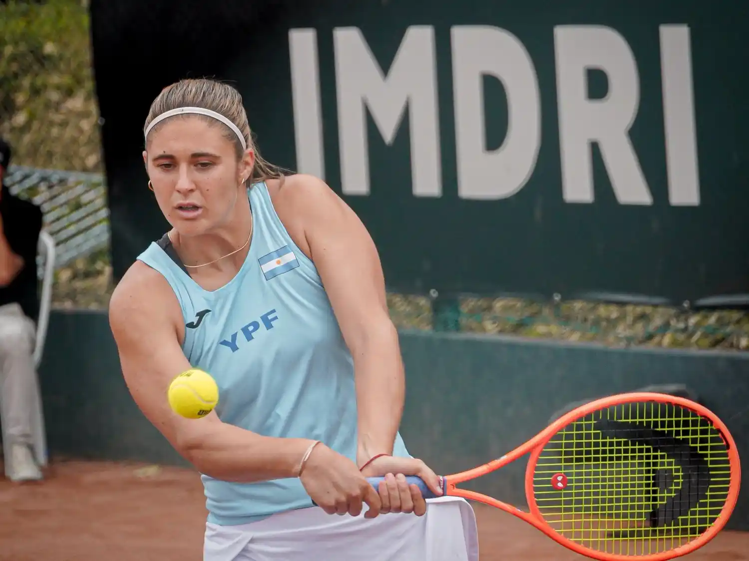 Julia Riera gano su single pero perdió en el dobles argentino. Foto: X de AAT